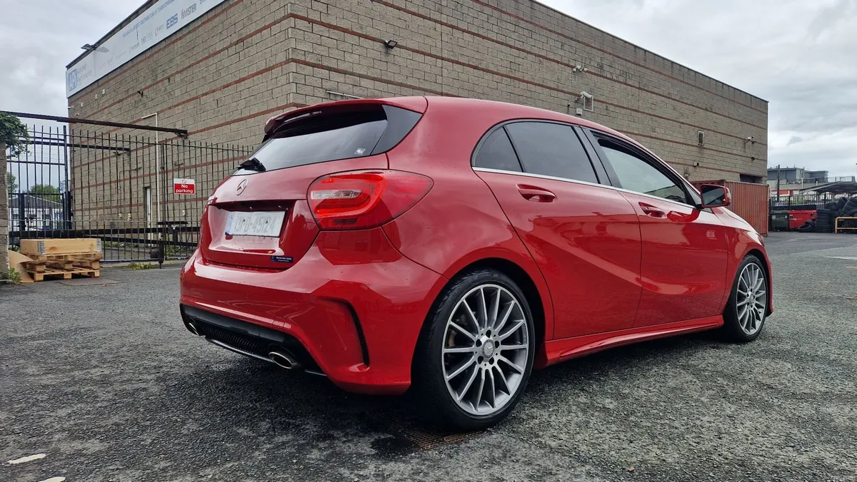 Mercedes-Benz A-Class A180 AMG-LINE 1.6 AUTO - Image 1