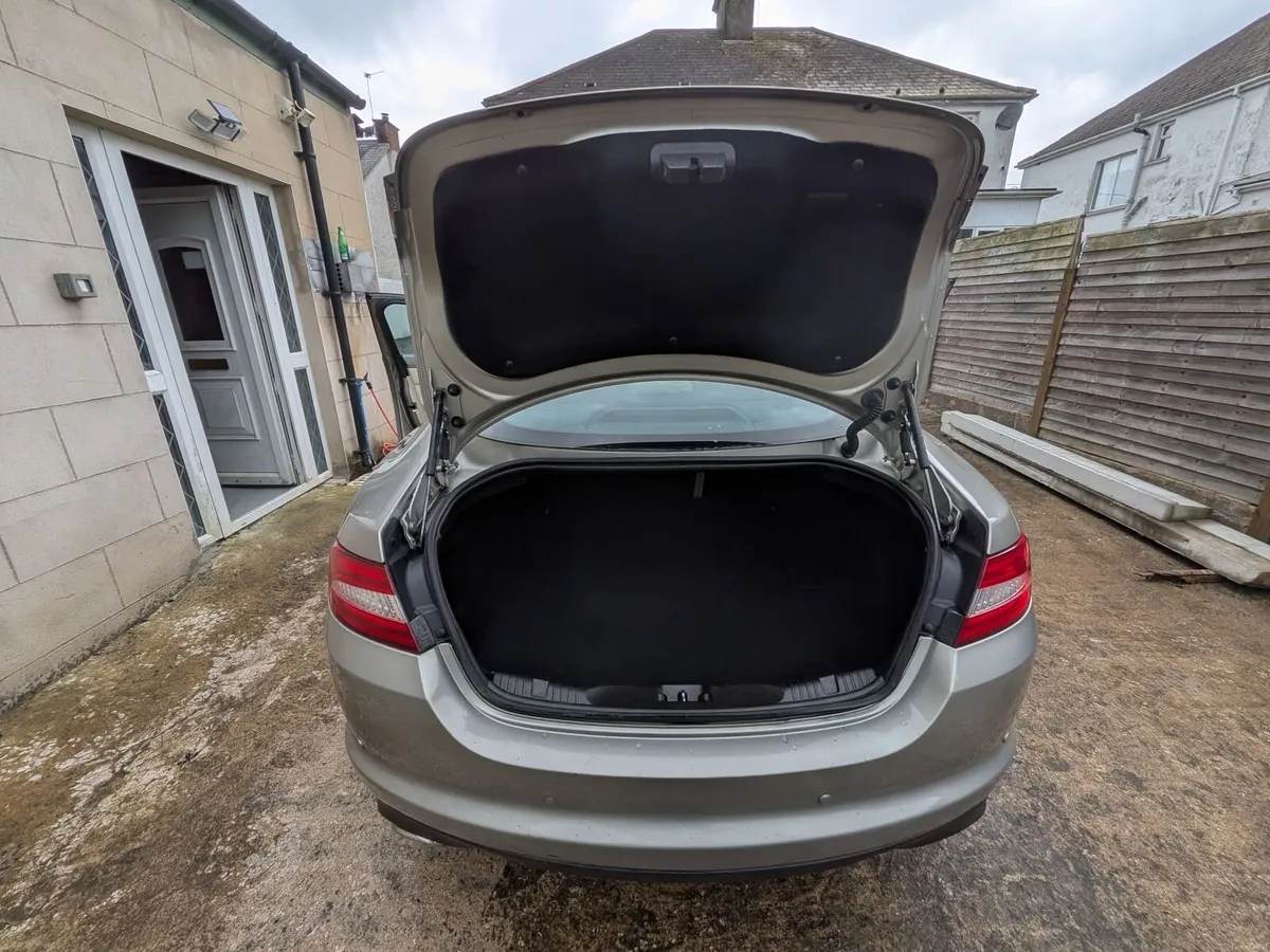 Jaguar XF 2014 3.0 Diesel High Spec - Image 3