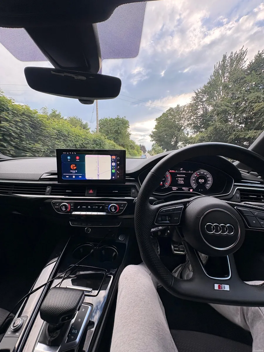 Audi A4 2024 s-line - Image 3