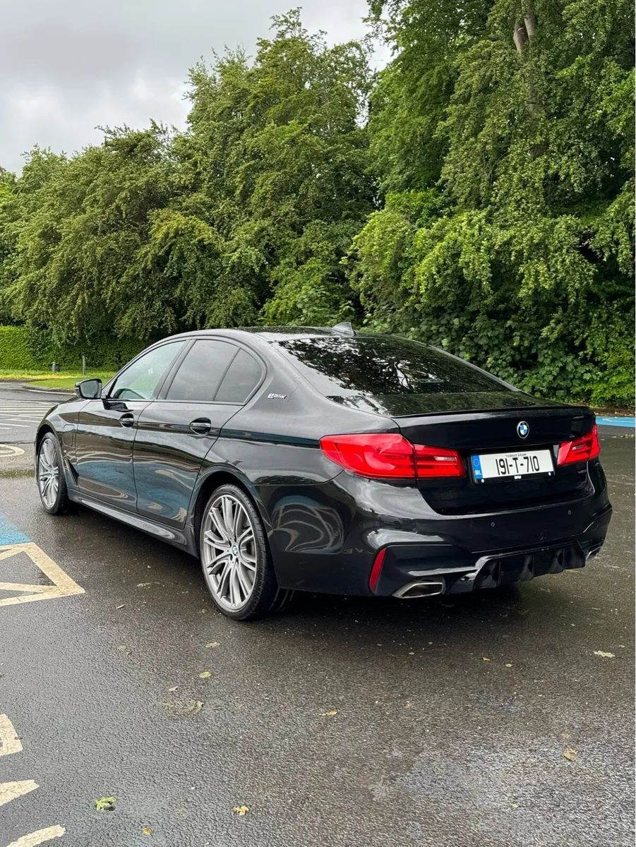 2019 BMW 530e M Sport Plus - Image 3