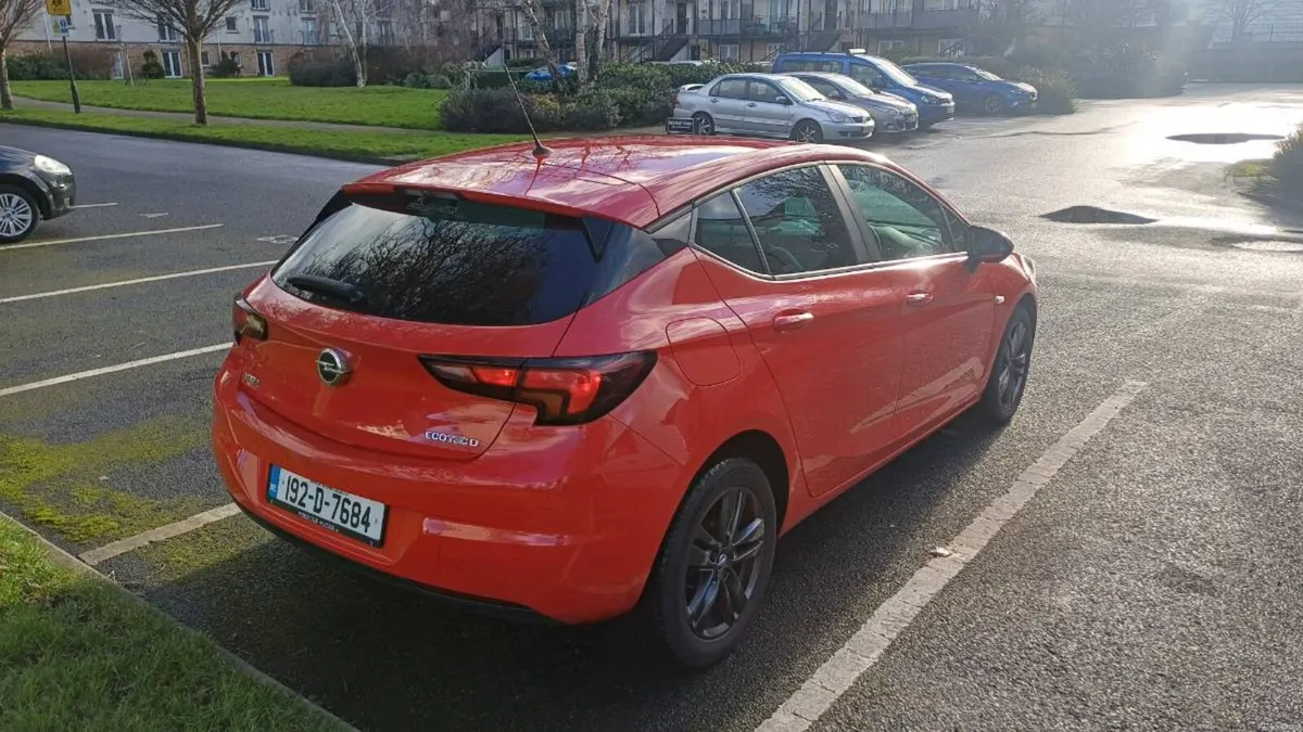 Opel Astra 1.6 CDTI 110PS NCT Till 09-07-2027 - Image 3
