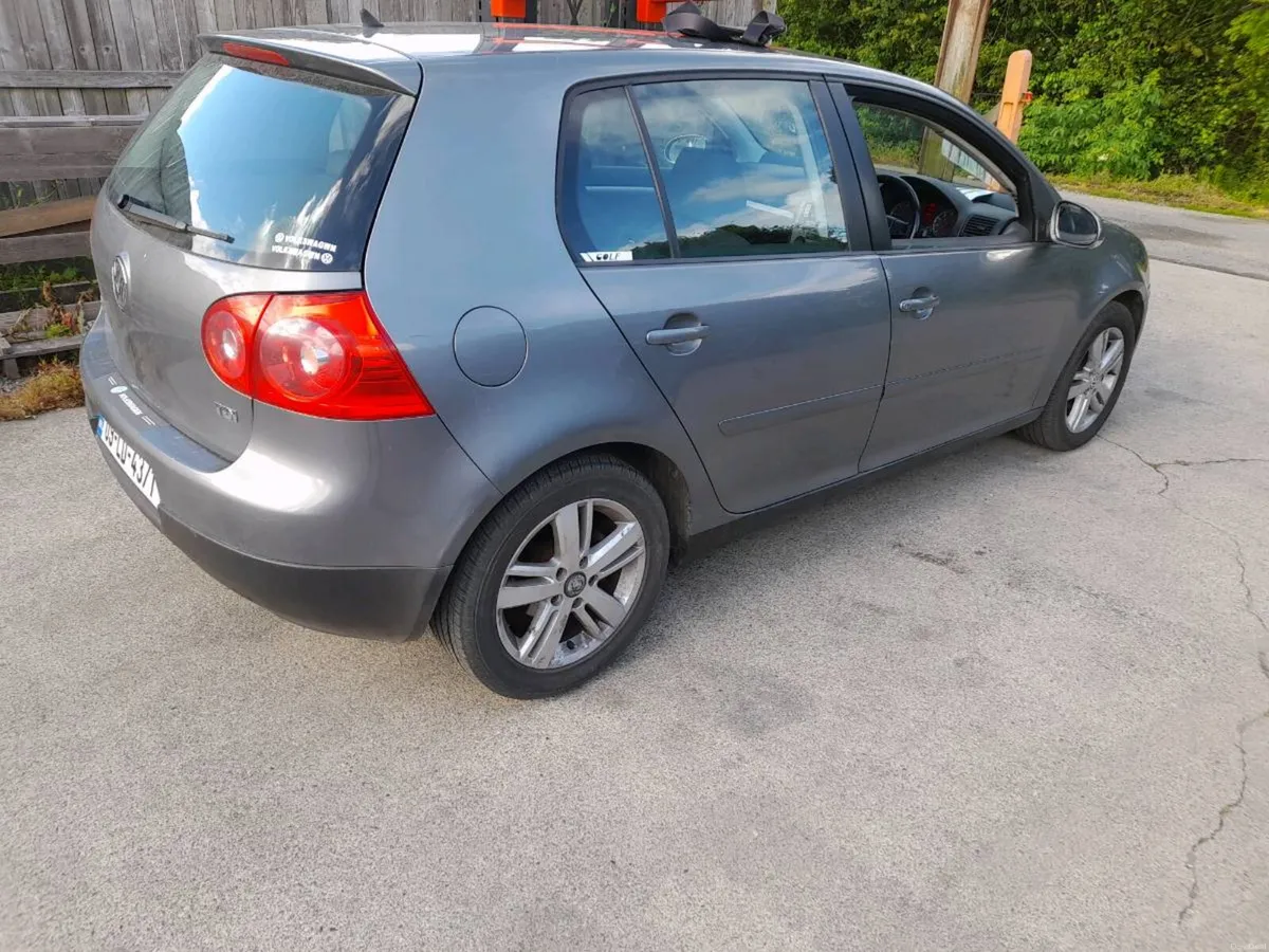 09 Volkswagen Golf - Image 3