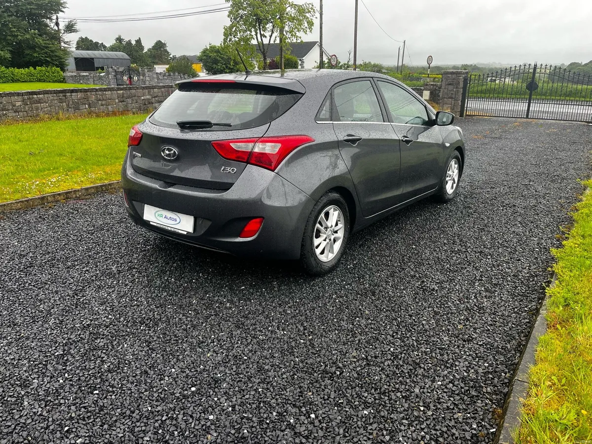 2016 Hyundai i30 1.6 diesel - Image 4