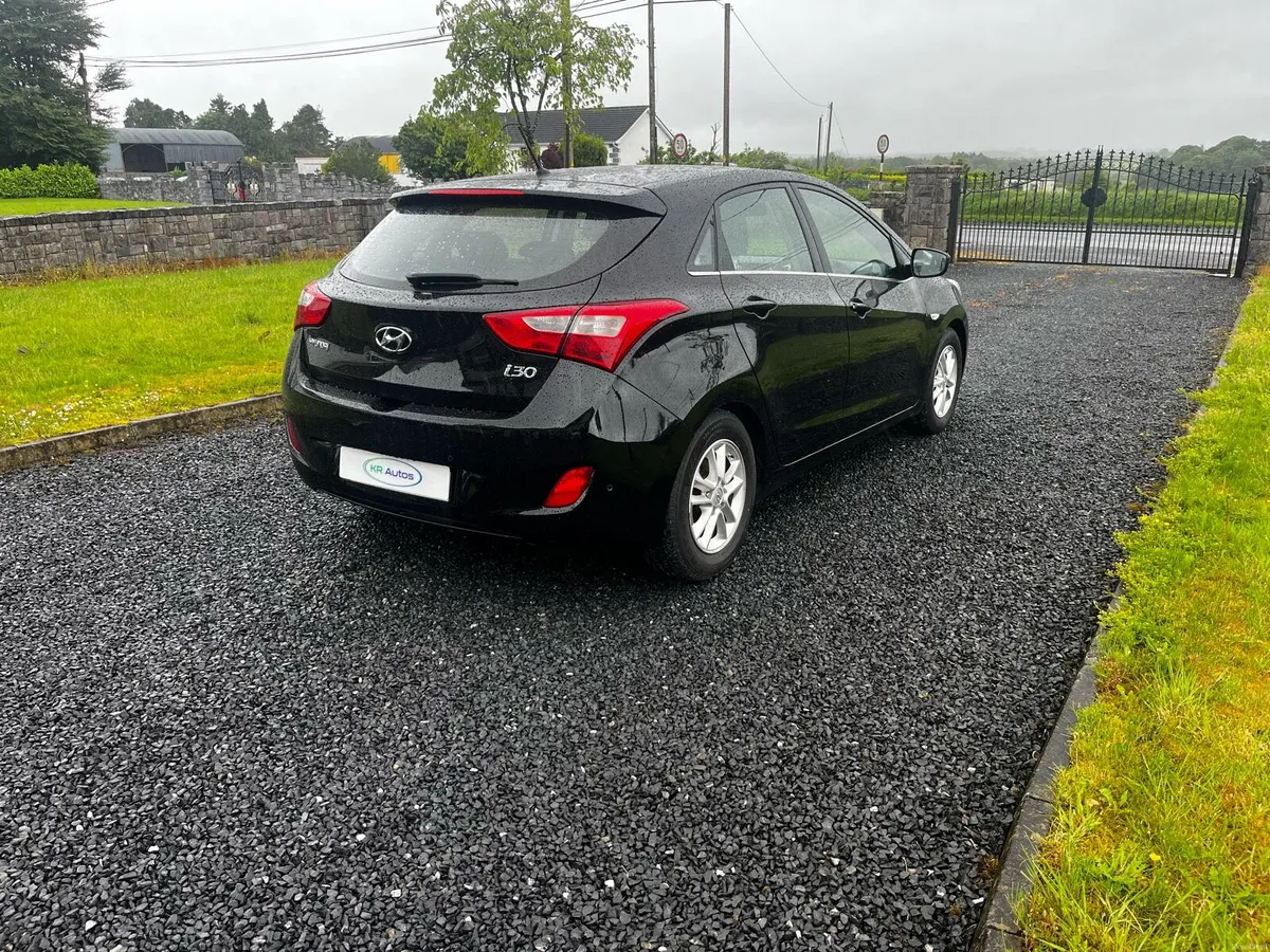 2015 Hyundai i30 1.6 diesel - Image 4