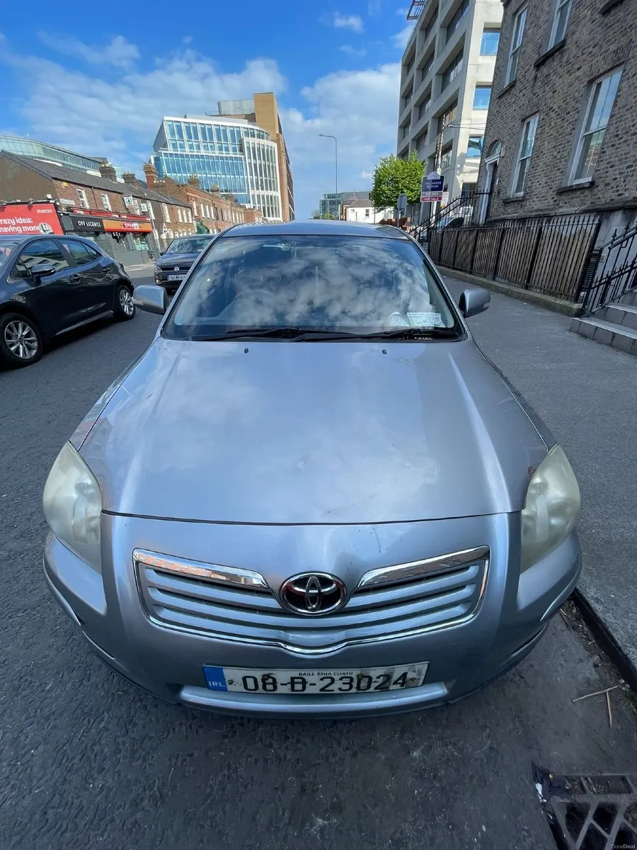 Toyota Avensis 2008 - Image 1
