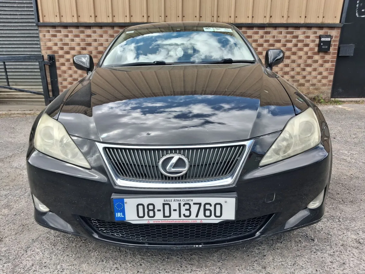 Lexus IS250 - Image 3