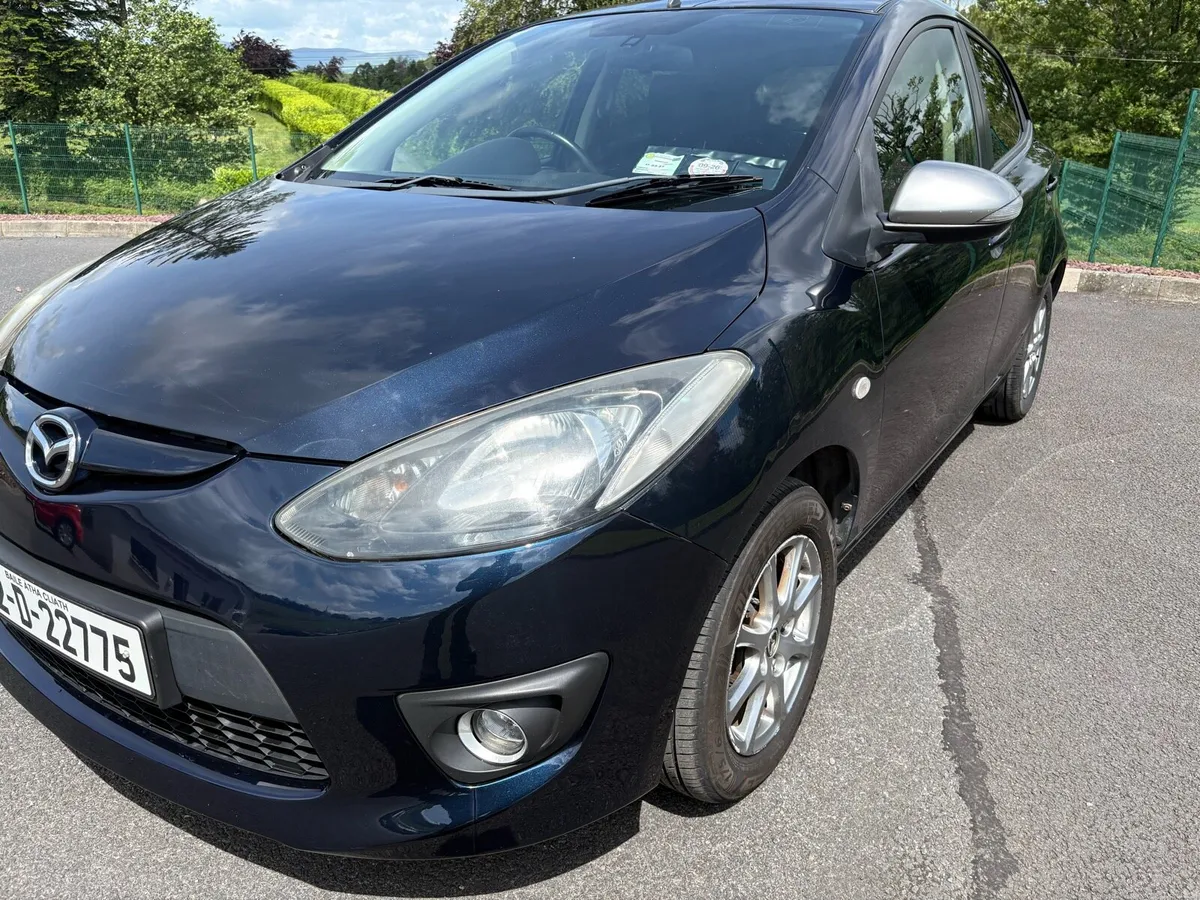 2013 Mazda Demio Automatic. SMART KEY - Image 3