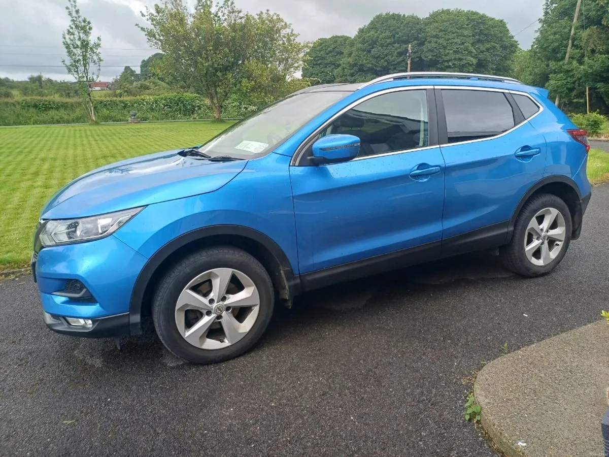 Car - Image 4
