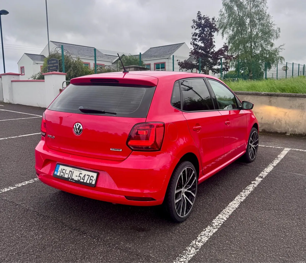 2015 Volkswagen Polo 1.0L - Image 2