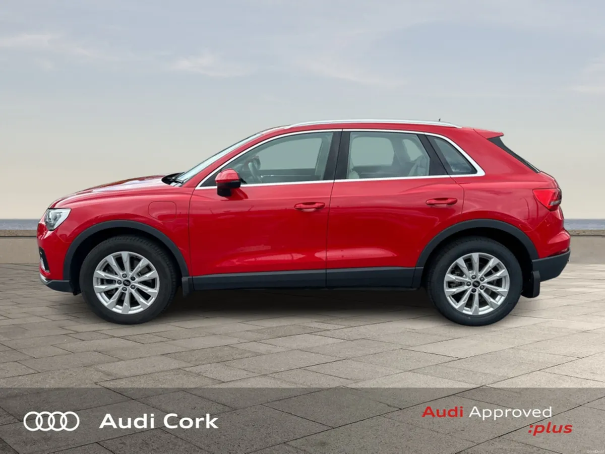 Audi Q3 45 TFSI E 245BHP SE AUTOMATIC WITH COMFORT - Image 4