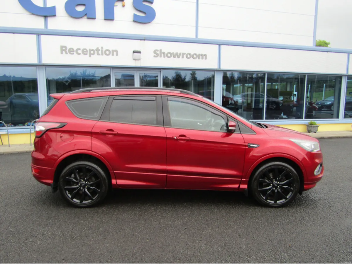 Ford Kuga 2.0 TDCI ST-LINE X 120PS 5DR AUTO - Image 3