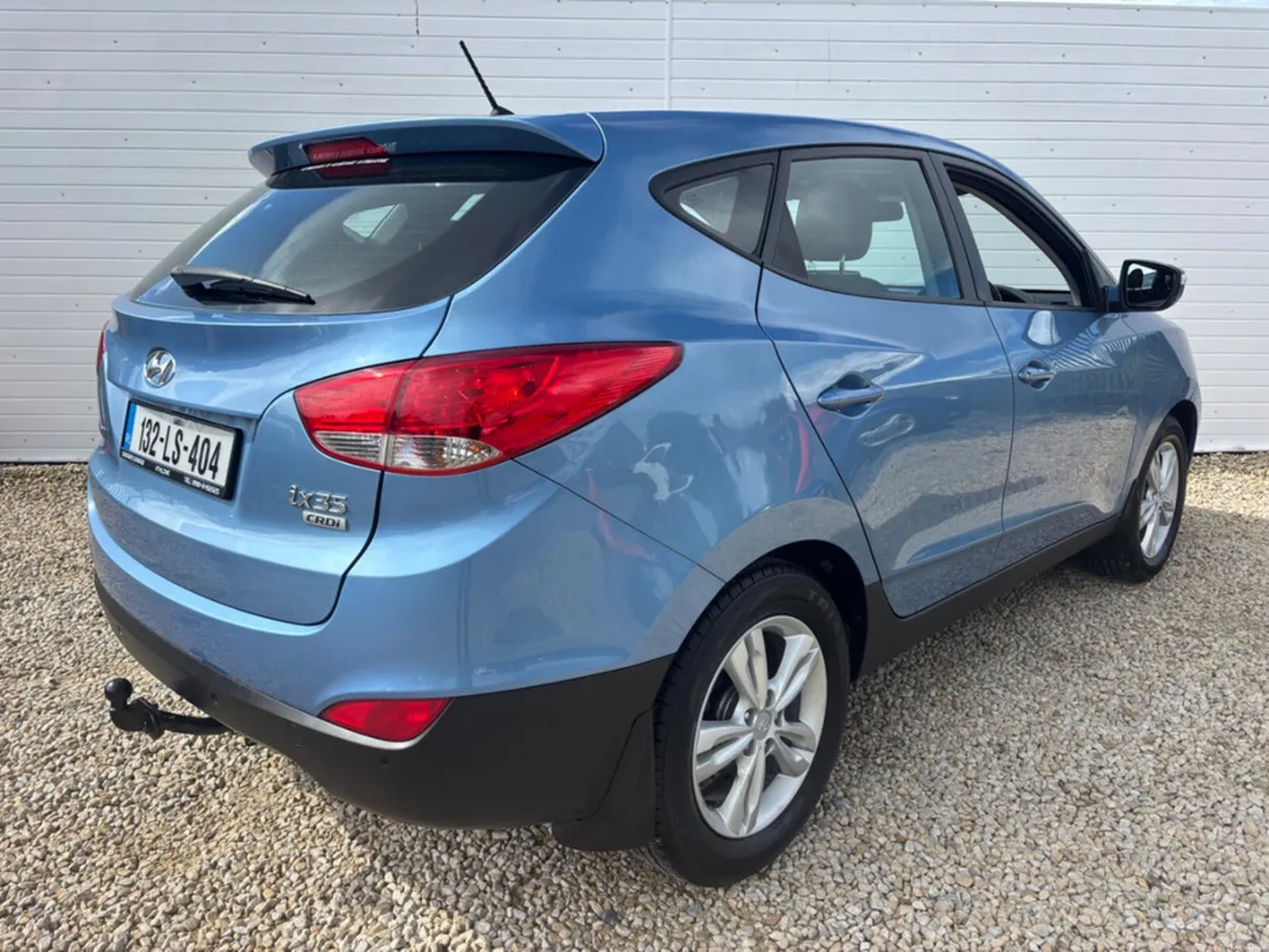 Hyundai ix35 1.7 CRDI STYLE 2WD 5DR - Image 2