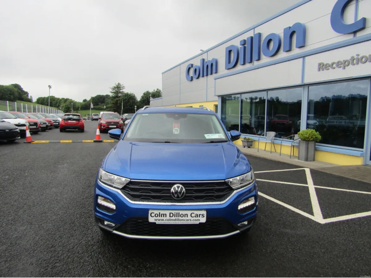 Volkswagen T-Roc DESIGN 2.0 TDI MANUAL 6SPEED FWD - Image 4