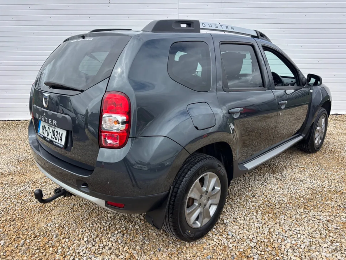 Dacia Duster SIGNATURE 1.5 DCI 110 4 4DR - Image 6