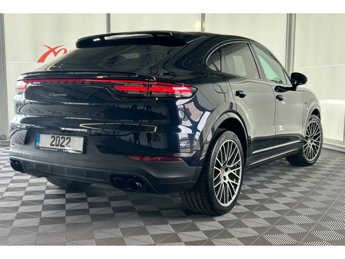 Porsche Cayenne V6 PLATINUM ED EH EDITION COUPE - Image 2