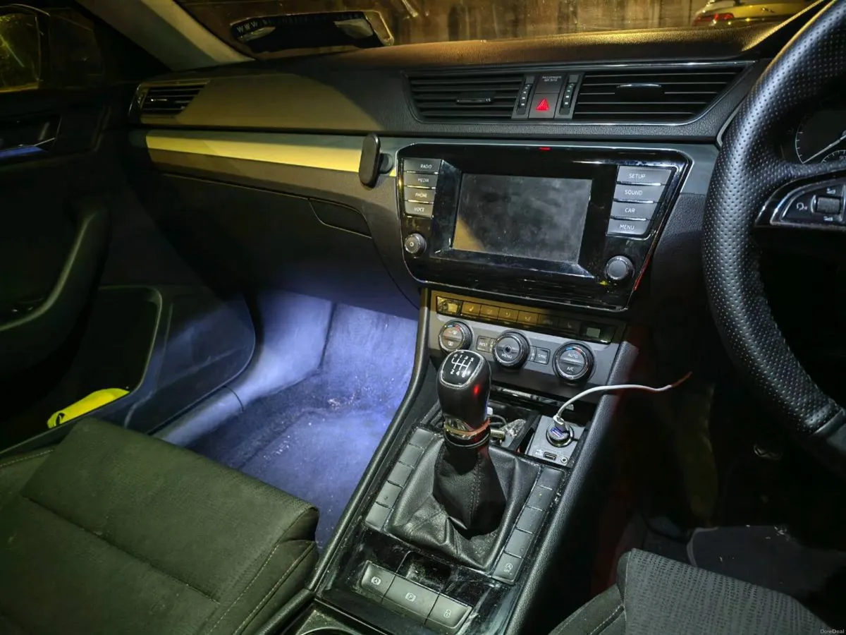 Skoda Superb 3 - Image 3