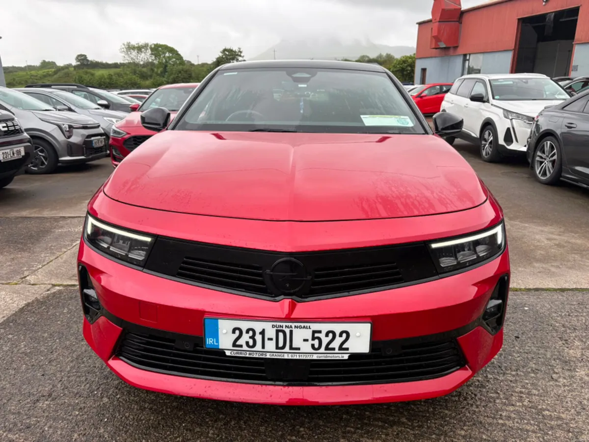 Opel Astra 5 DR HATCH-SRI-1.2 130PS 130PS-PETROL - Image 4