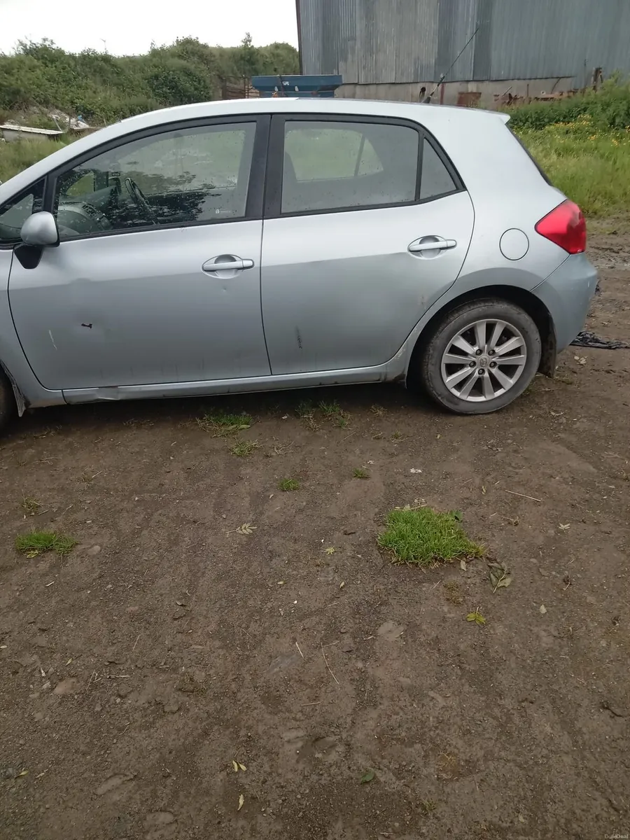 Toyota - Image 3