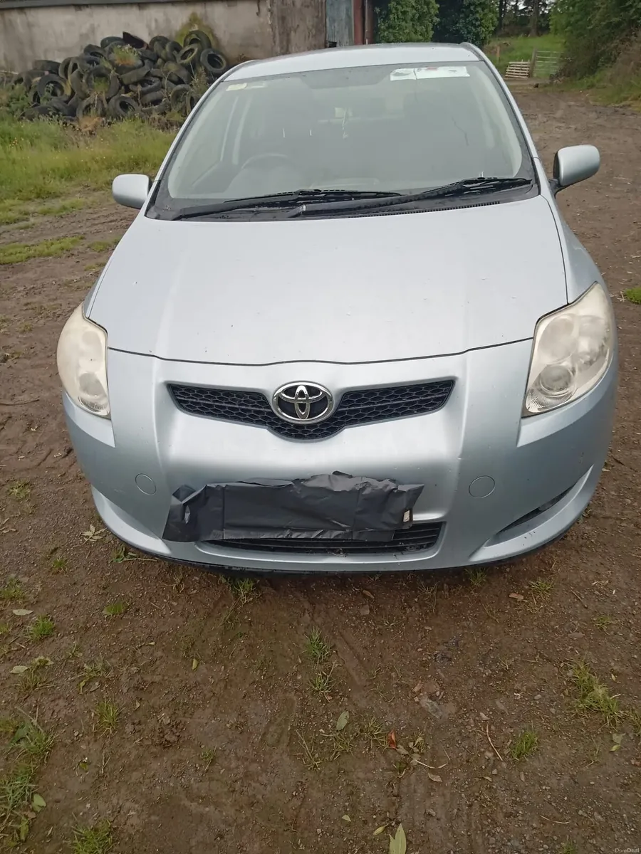 Toyota - Image 1