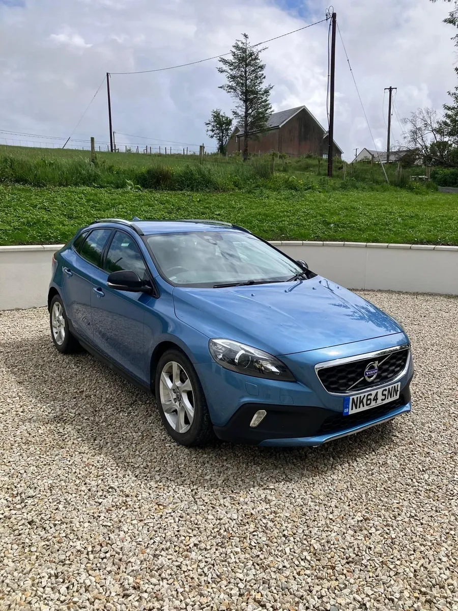 Volvo V40 2014, 33,777 miles - Image 1