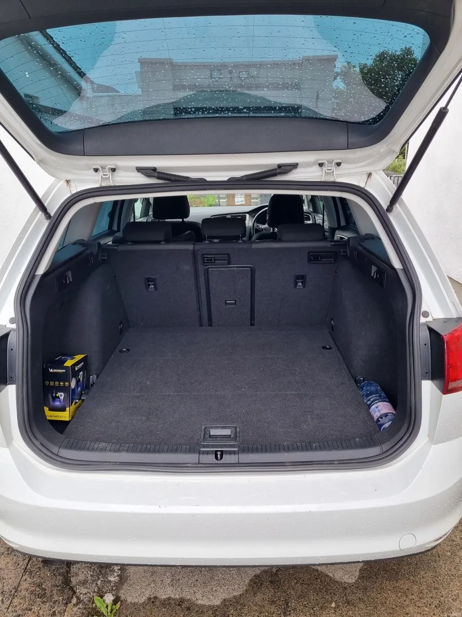Volkswagen Golf 2017 - Image 1