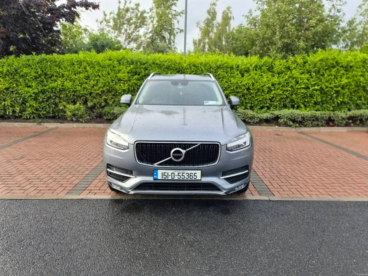 Volvo XC90 - Image 1