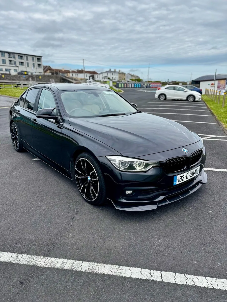 BMW 3 series F30 - Image 2