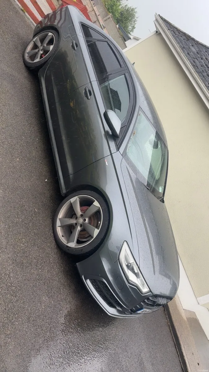 Audi a6 sline black edition ultra automatic - Image 1