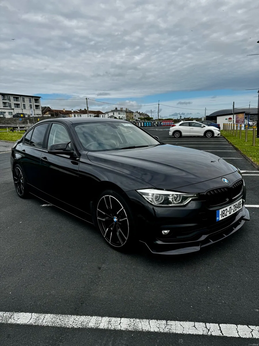 BMW 3 series F30 - Image 1