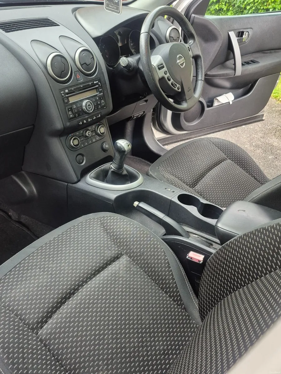 Nissan Qashqai 2008 - Image 4