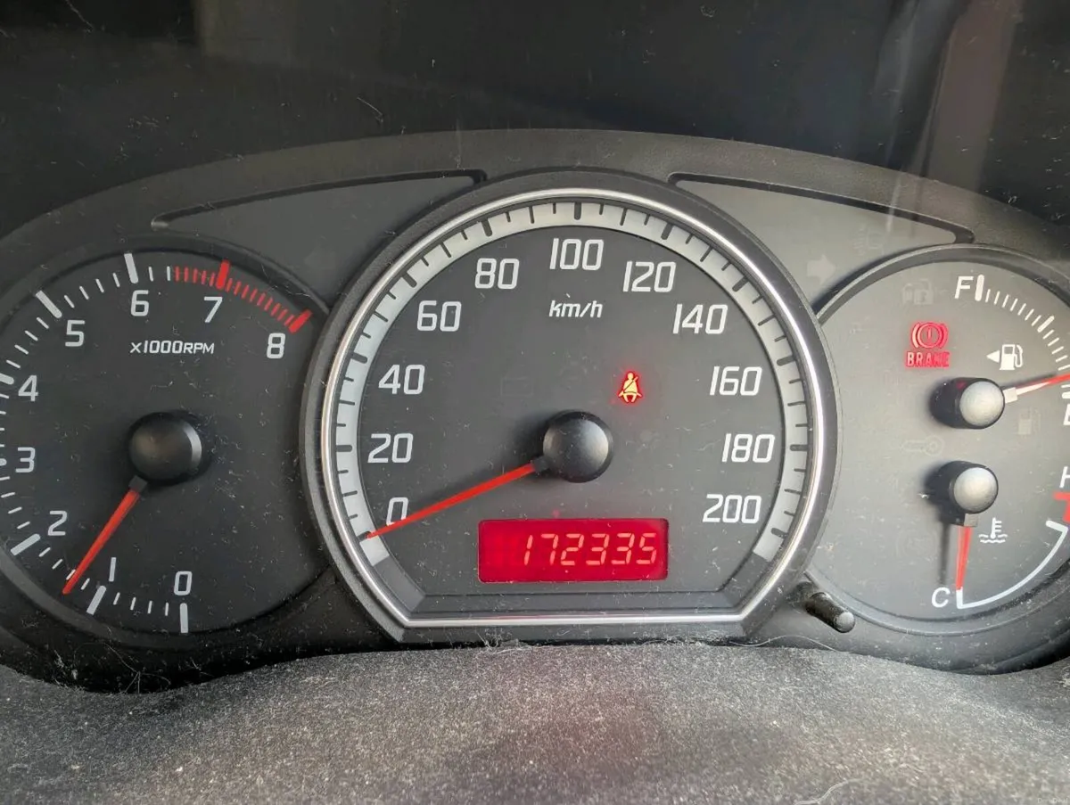 2006 Suzuki Swift 5-Door – Long NCT - Image 2