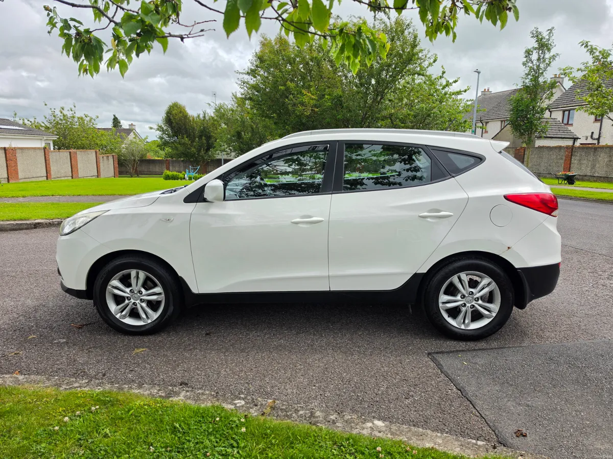 Hyundai ix35 2013 ( NCT and TAX )) - Image 4