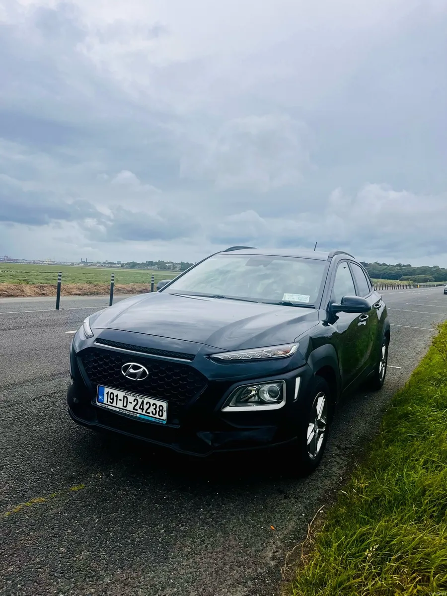 2019 Hyundai Kona under 100k kilometres - Image 3