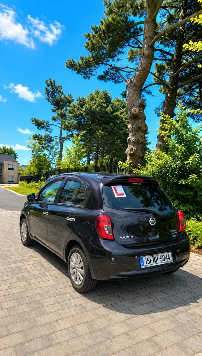 Nissan March 2015 1.2 Petrol Auto 52.700 Kms - Image 3