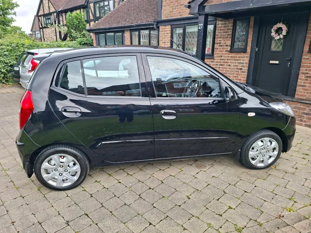 HYUNDAI i10 1.1 petrol 2013 only 142000 klms - Image 2