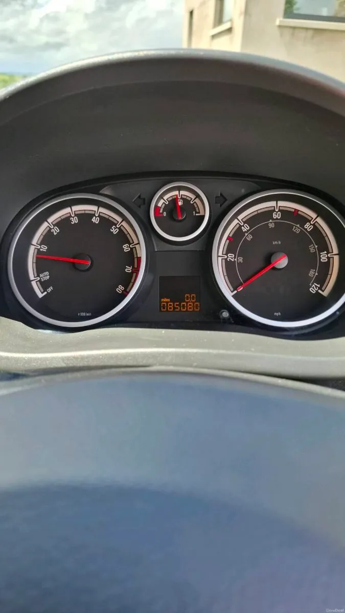 Vauxhall Corsa (Opel) - Image 3