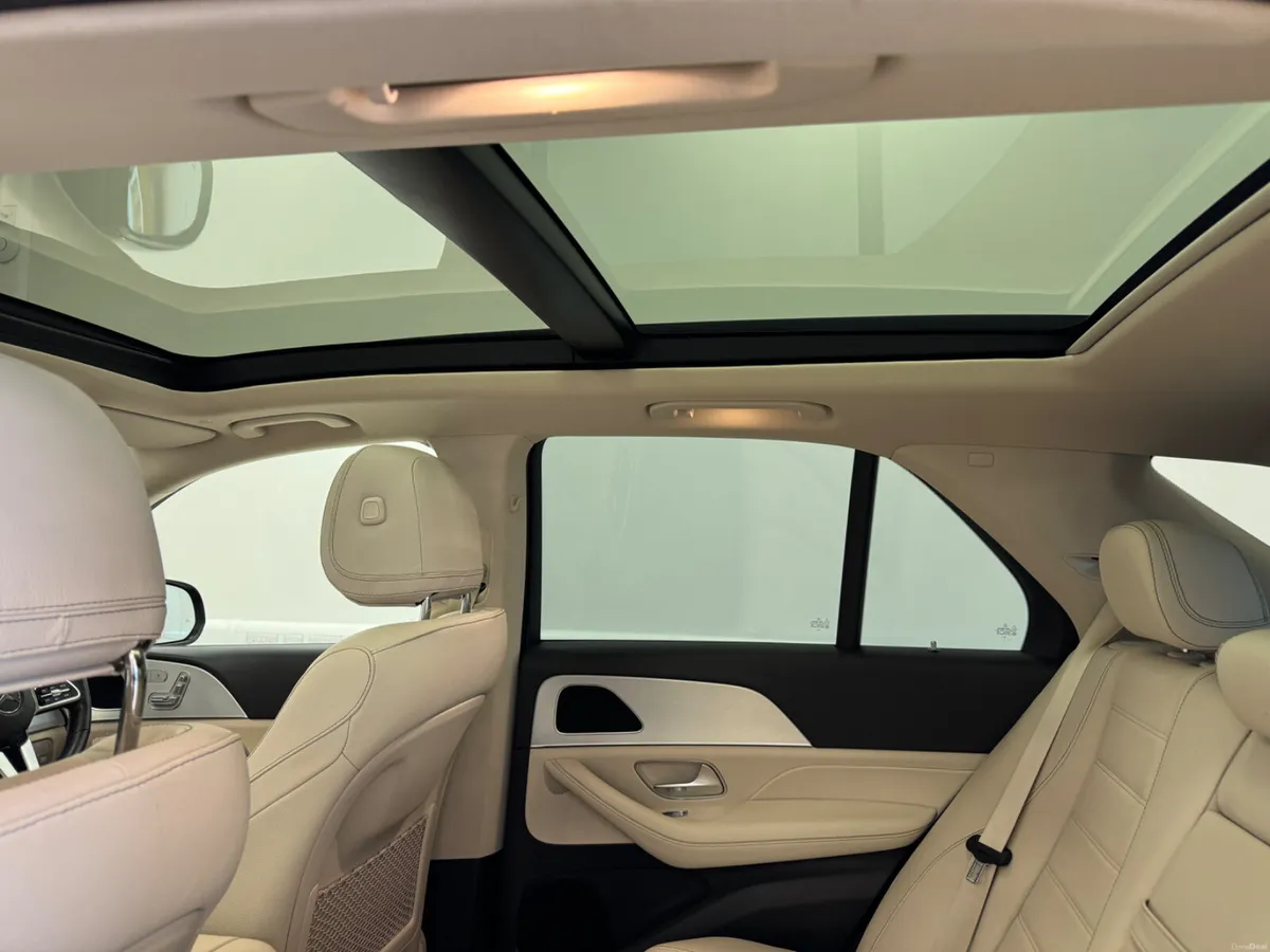 Mercedes-Benz GLE 2023 - Image 6