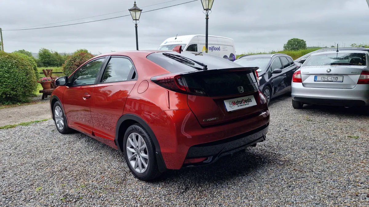 HONDA CIVIC 1.4 I-VTEC Low Mileage! NEW NCT! - Image 5