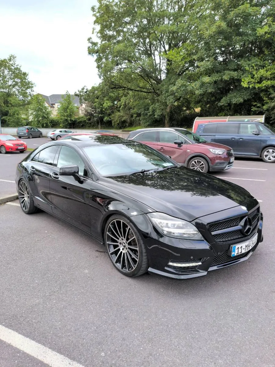 Mercedes CLS350 2011 - High Spec/Low mileage - Image 3