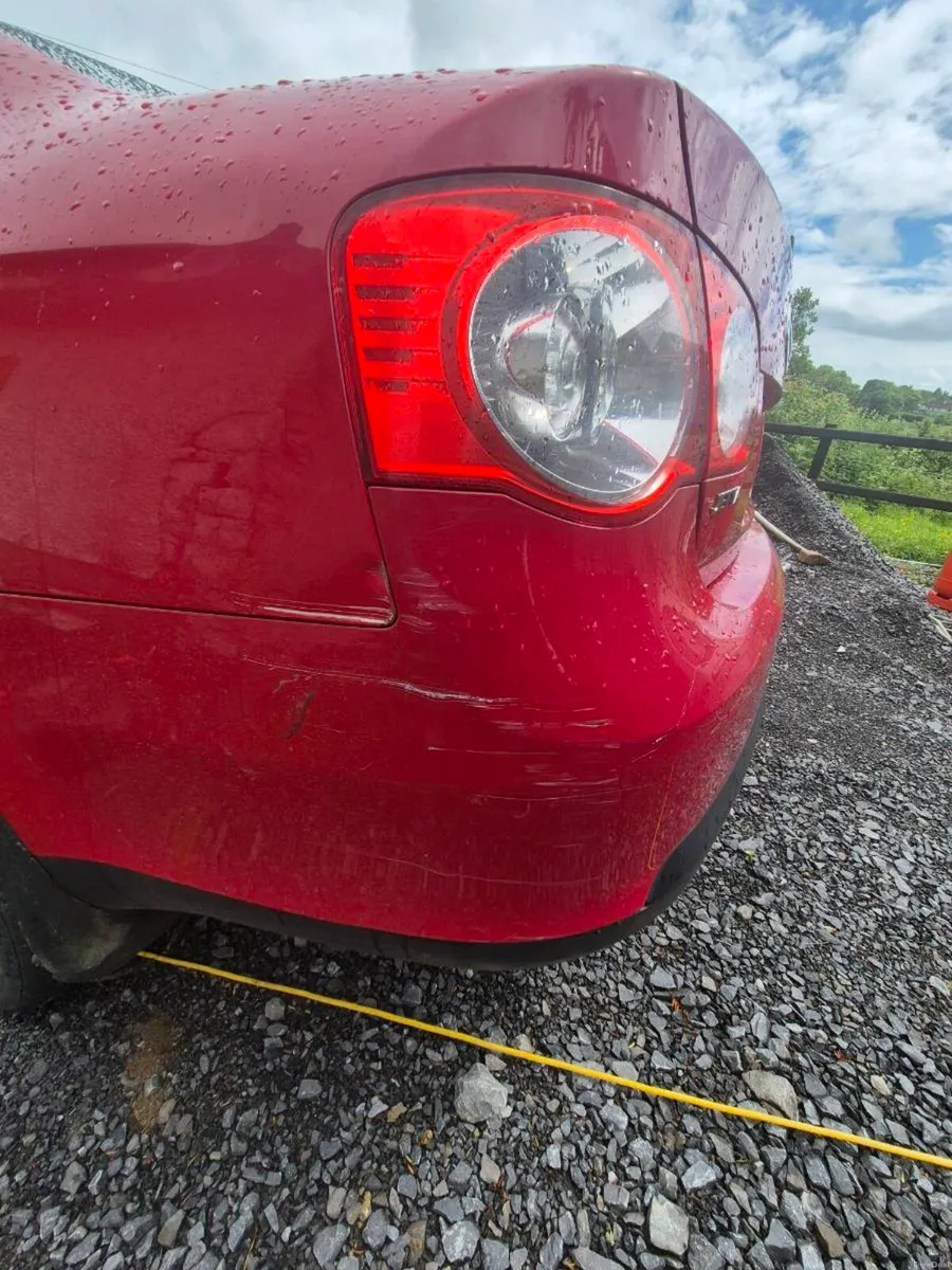 Volkswagen Jetta - Image 4