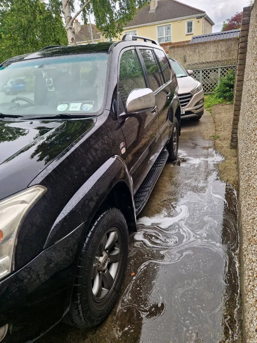 Toyota Prado Crewcab - Image 3