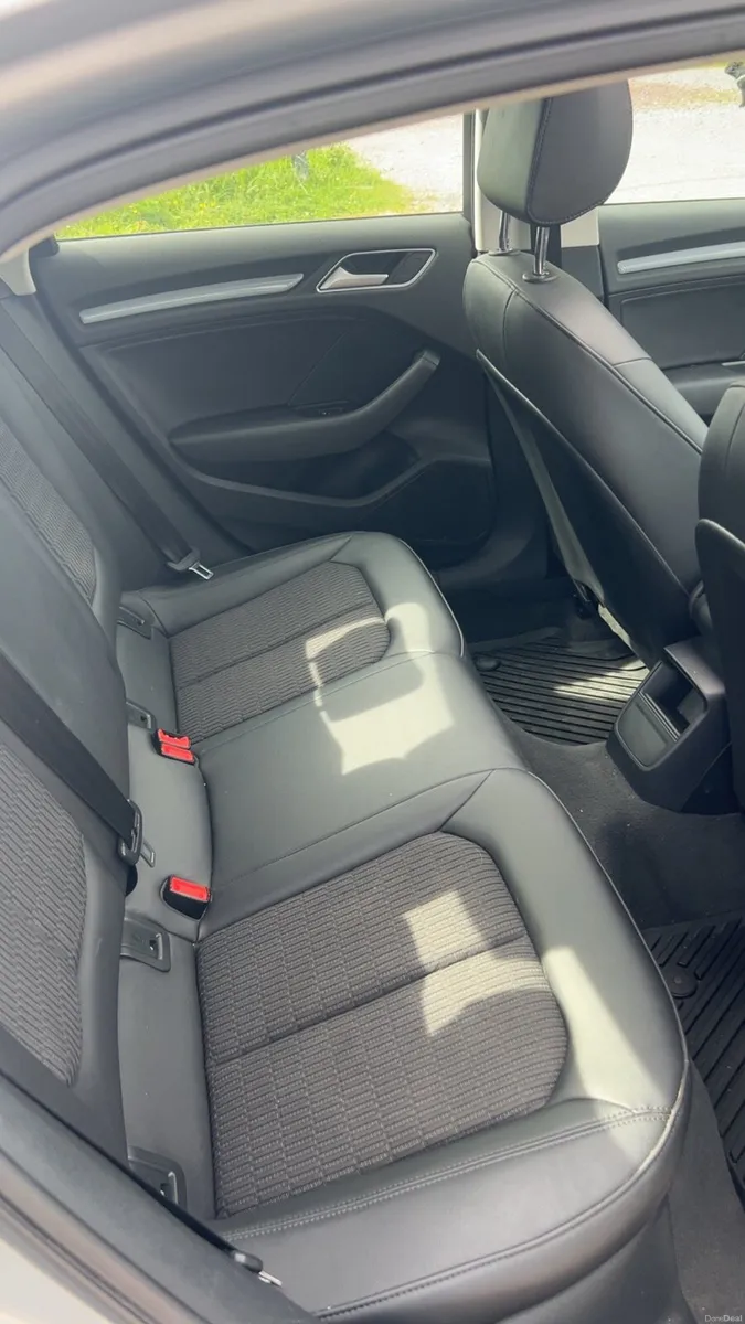 Car - Image 2