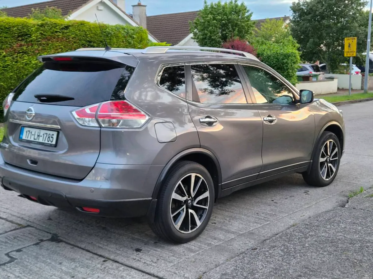 171 Nissan X Trail 7 seats - Image 3