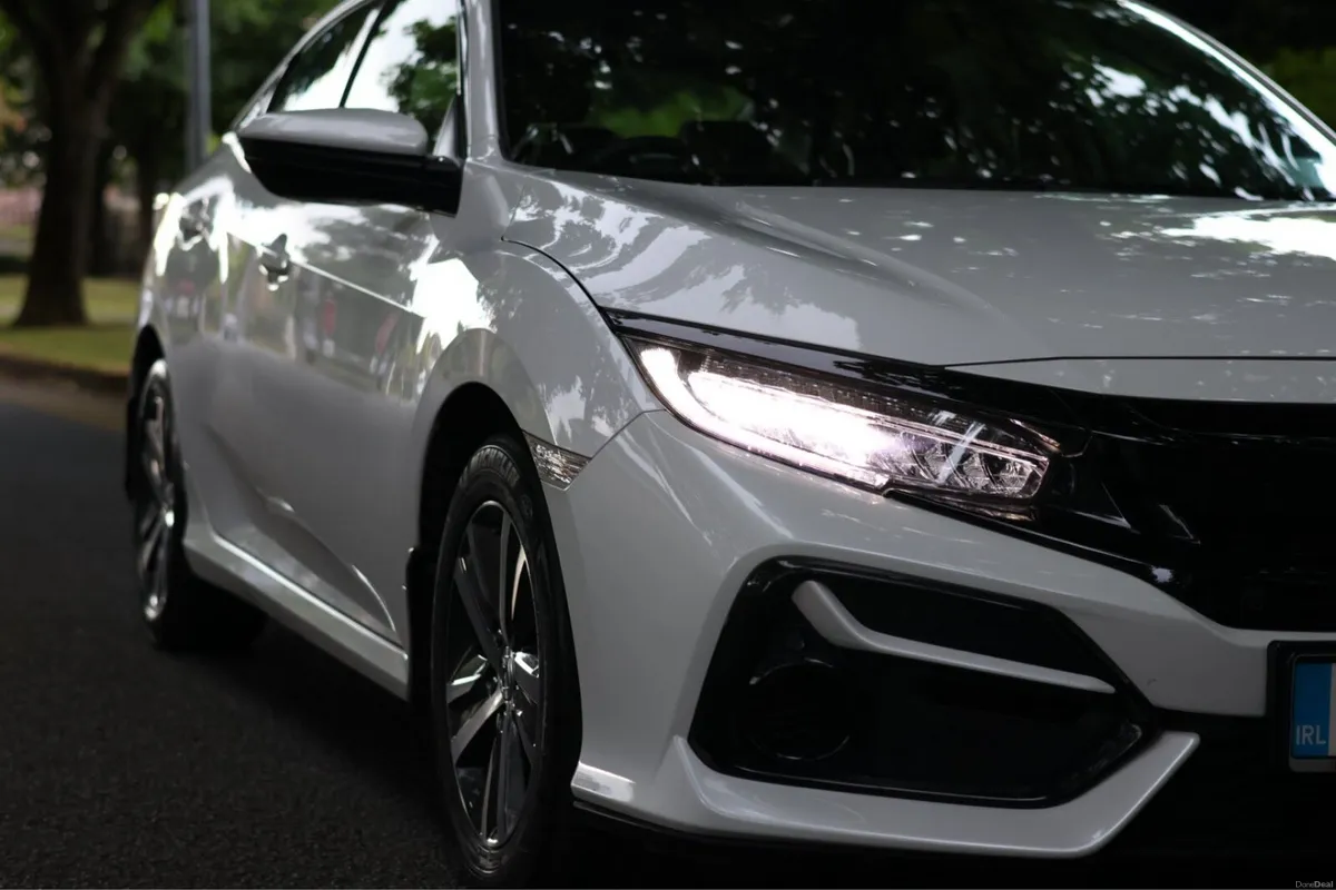 Honda Civic - Image 2