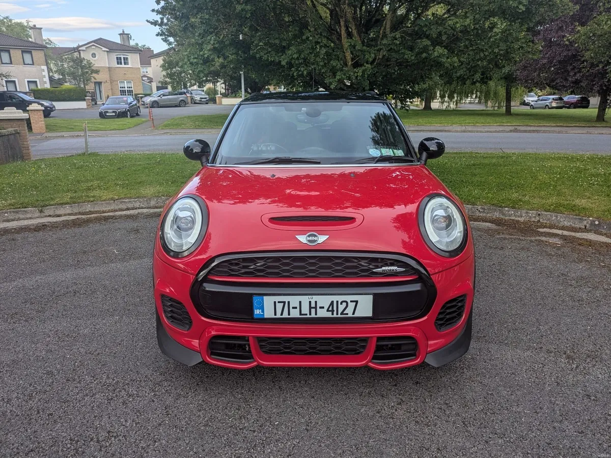 Mini Cooper  JCW 2017 - Image 2