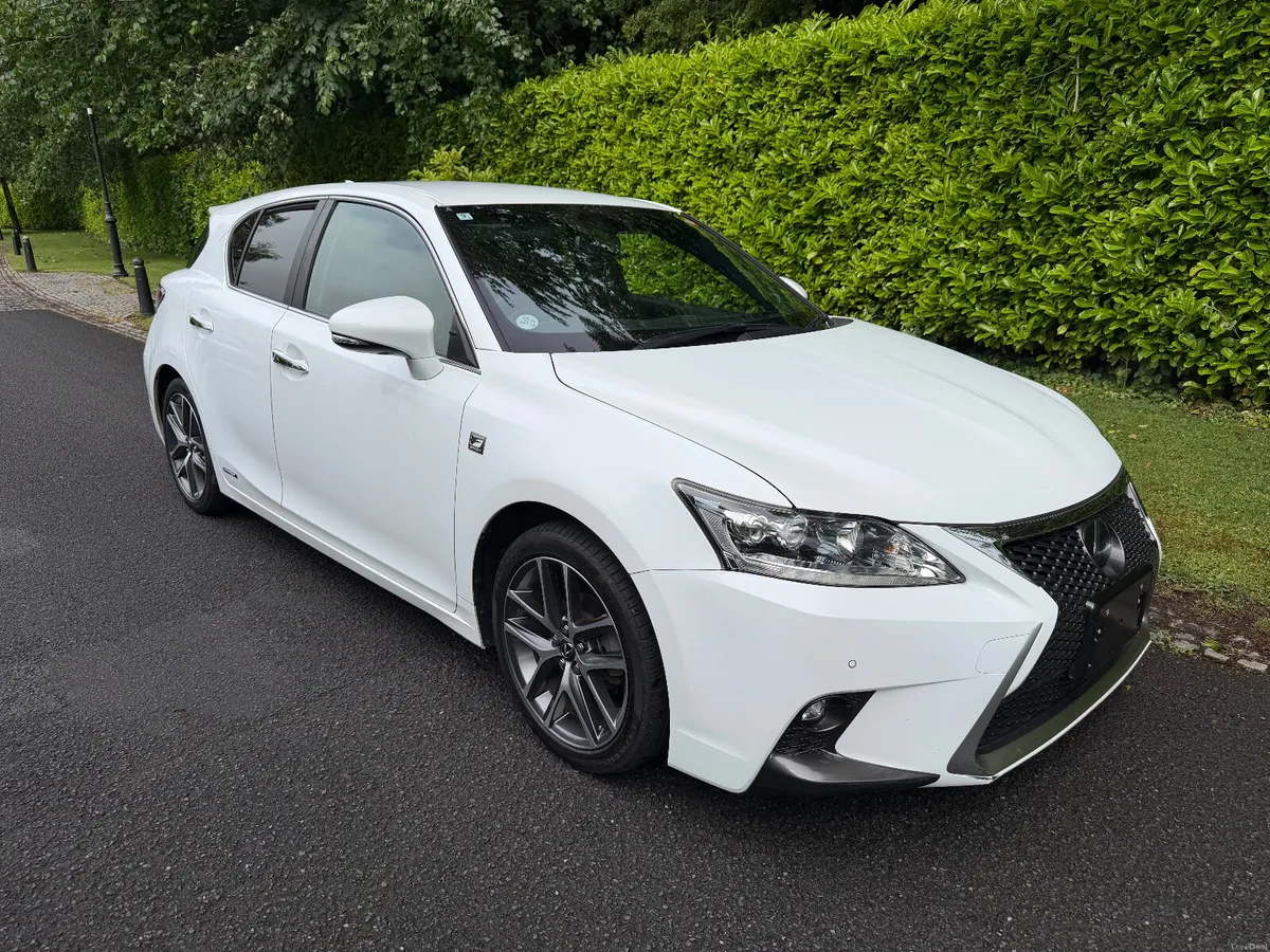2014 Lexus CT200 F Sport | Low Mileage - Image 2