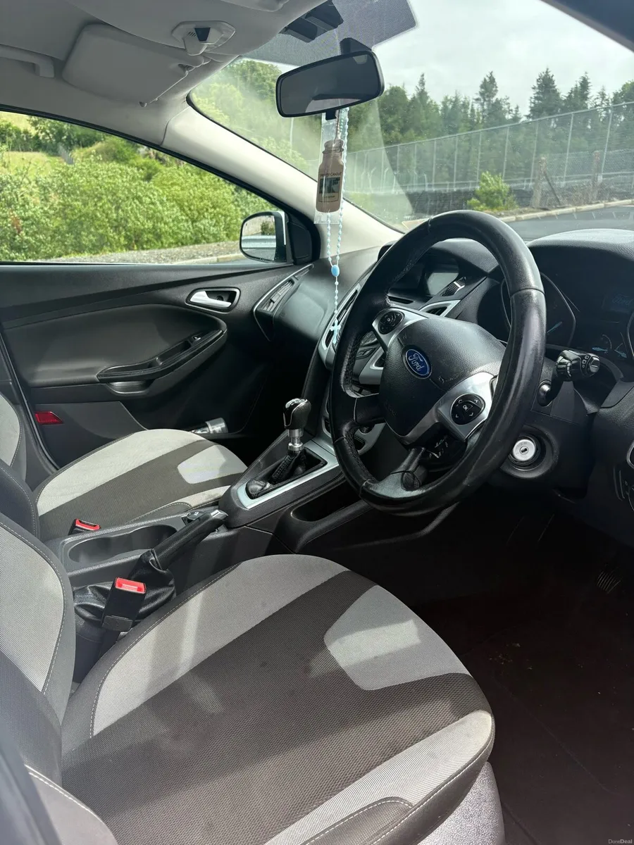 FORD FOCUS 1.6 TDCI ZETEC ECO S/S - Image 5