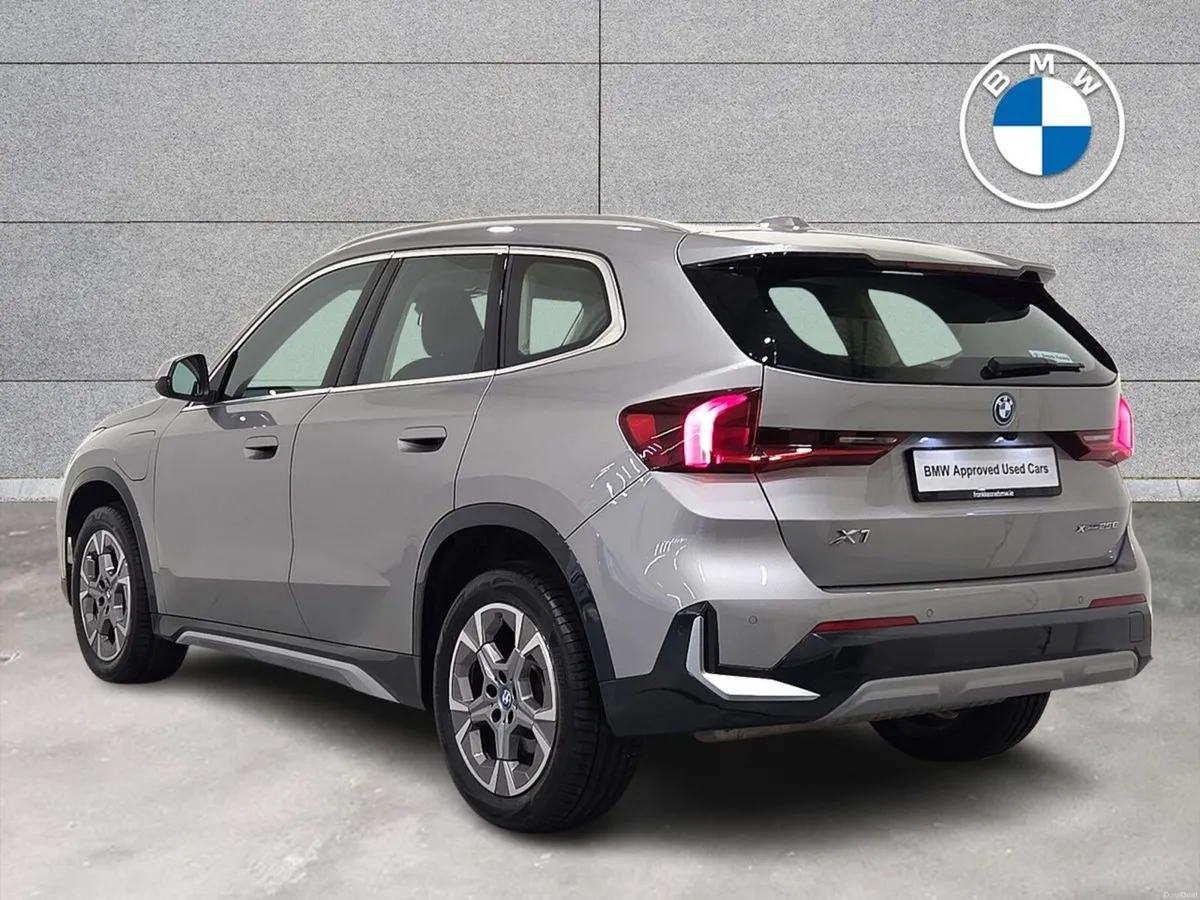 BMW X1 xDrive25e xLine - Image 3
