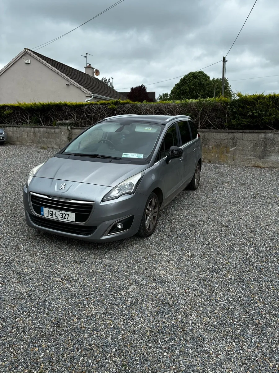 Peugeot 5008 - Image 3