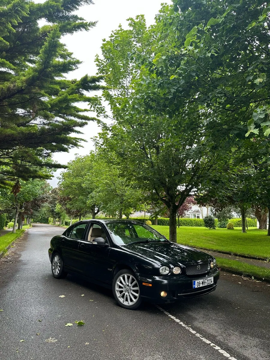 2008 Jaguar X-type luxury - Image 1